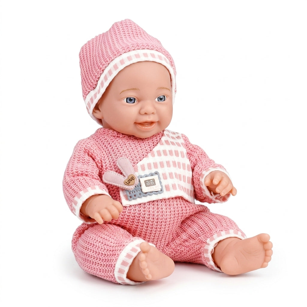 Lutka beba u roze odelu sa kapom