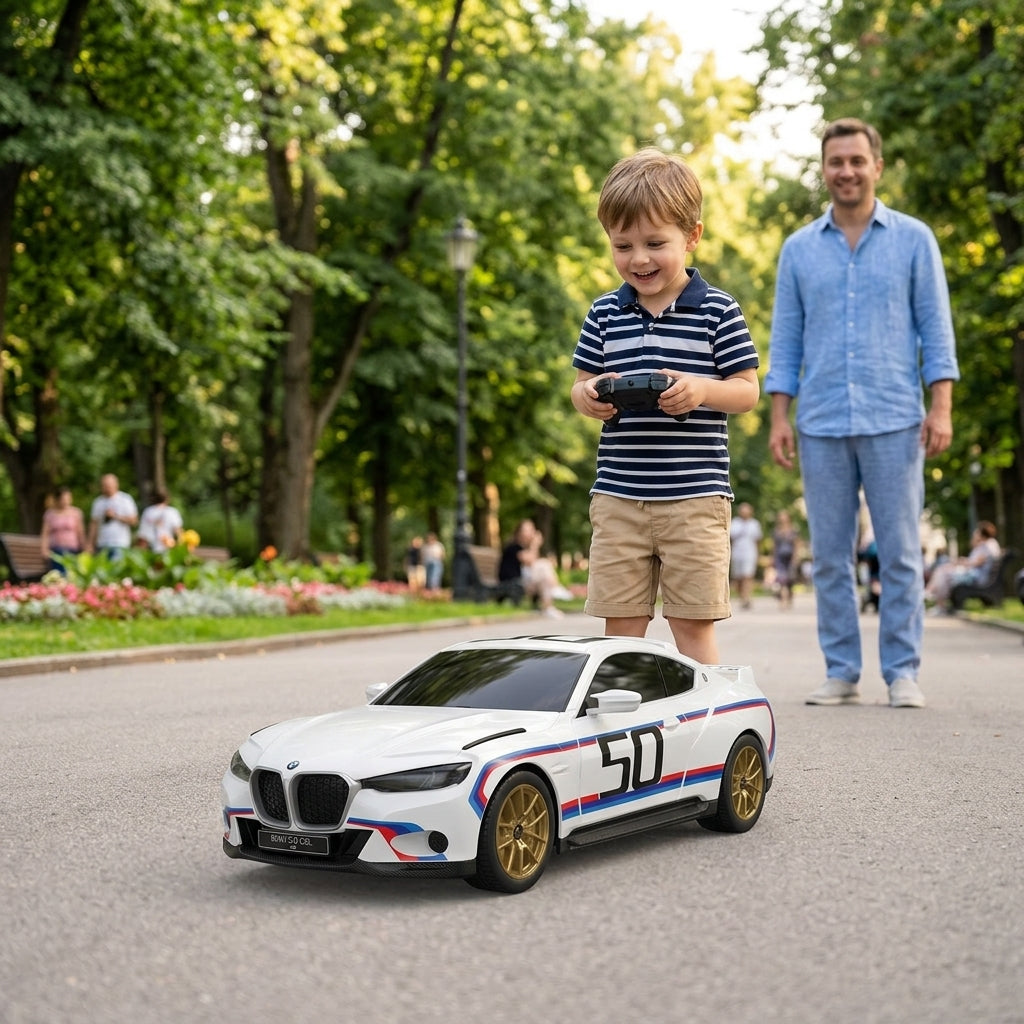 Auto na daljinski BMW 3.0 CSL 1:24 na parkskoj stazi tokom vikend izleta