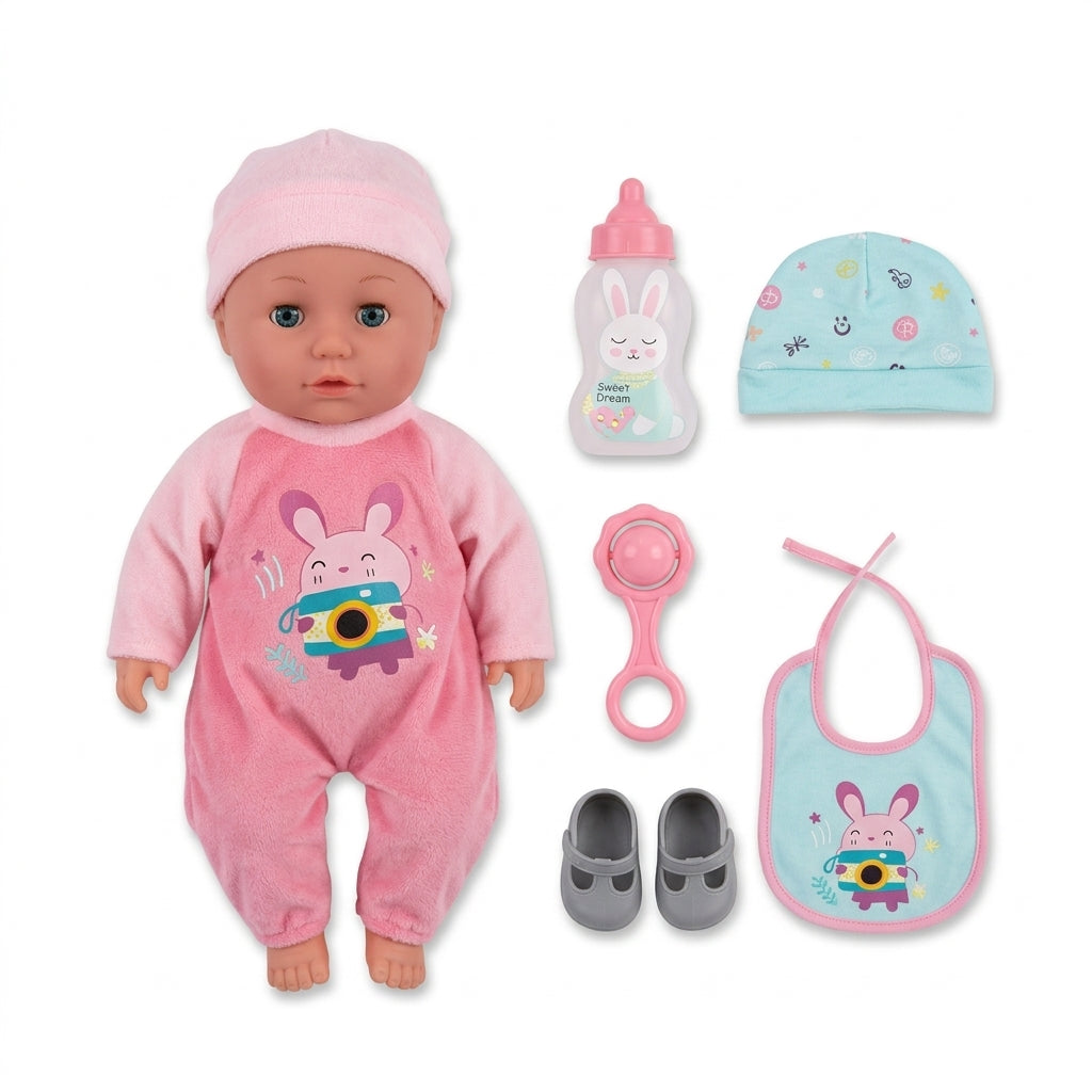 Lutka beba u roze kombinezonu